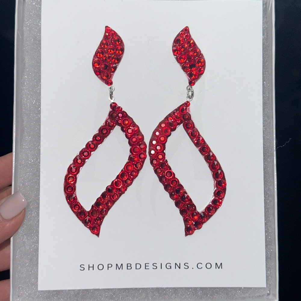 Red Rhinestone Teardrop Earings
